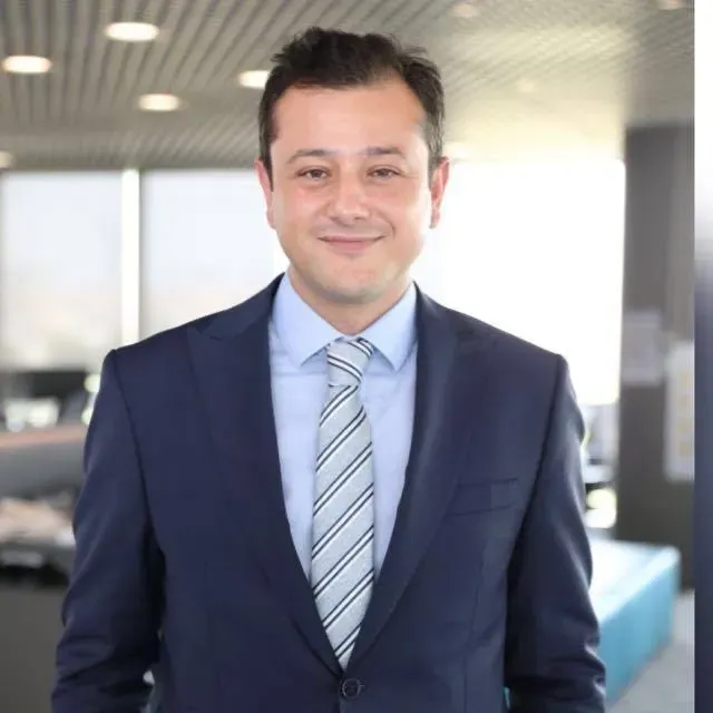 Танер Кизилтопрак — Фінансовий директор Київстар